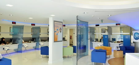 Notice showing branch opening hours during Eid.